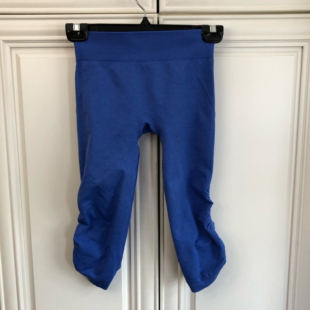 EUC Ivivva by Lululemon girls crop leggings